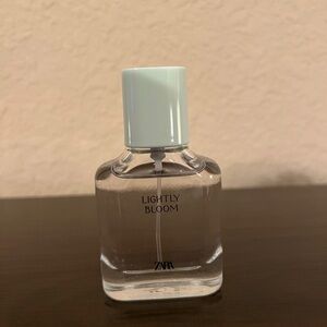 Zara Lightly Bloom
